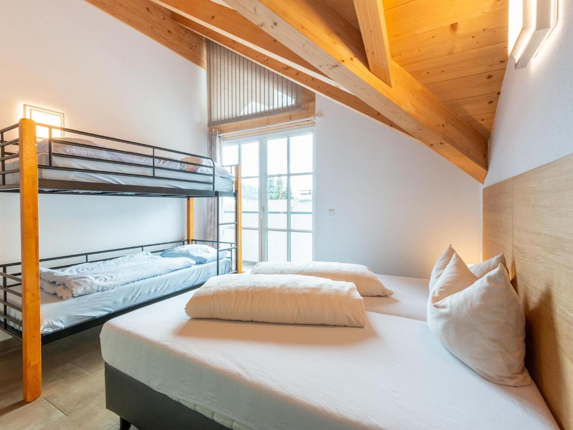 Luxury Penthouse With Balcony Ski Storage Carport Lift Apartamento Brixen im Thale Exterior foto